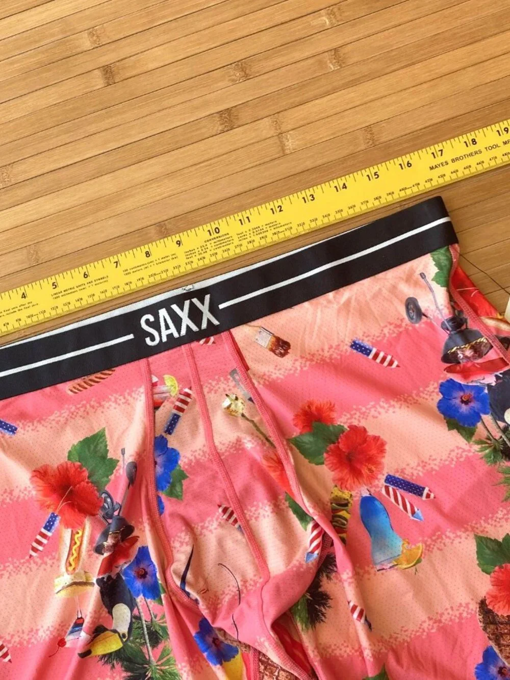 SAXX Volt Breathable Mesh Boxer Brief Mens XL Summer Blowout Peach NWT